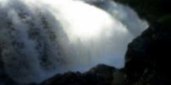 Cachoeira cipo grosso (Rio da conceio), Por Jeferson Soares de Carvalho