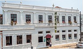 Central Palace Hotel  em Castro, PR
