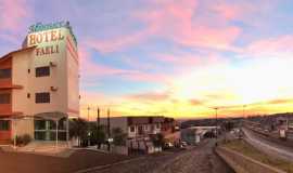 Hotis em MatelndiaPRHotel Faeli em Matelndia
