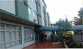 Hotis em Santa Terezinha de ItaipuPRHOTEL NOVO TAMBURI em Santa Terezinha de Itaipu