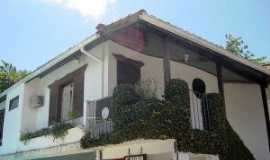 Hotis em PenedoRJHOTEL HALLOWEEN INN PENEDO em Penedo