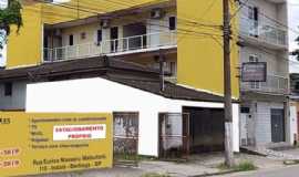Pousadas em BertiogaSPPousada do Lo em Bertioga