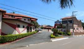 Hotis em ItapetiningaSPHOTEL KARINA em Itapetininga