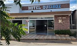 Hotel Pousada Queiroz em Nova Roma, GO