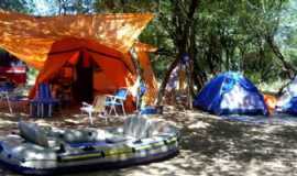 Camping Balnerio Praia Jacaqu