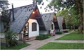 Hotel Pousada dos Pinheiros em Canela, RS