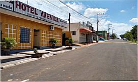 Hote Pousada Avenida em Bilac, SP