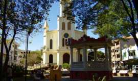 Imobilirias, Restaurantes e outros servios em Santa Rita do SapucaMGRESTAURANTE CHOPIRADO em Santa Rita do Sapuca
