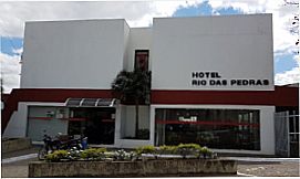 Hotel Pousada Rio das Pedras em Campo Formoso, BA