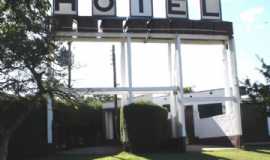 Hotis em QuaraRSHOTEL COMODORO em Quara
