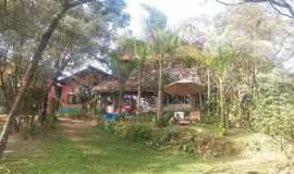 Aldea Zen Hostel  Camping