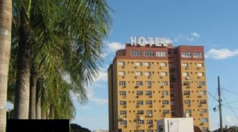 Hotel Três Poderes