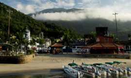 Pousadas em ItacuruçaRJPOUSADA VÓ IRENE em Itacuruça