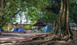 Pousadas em ParatyRJCamping Portal de Paraty em Paraty