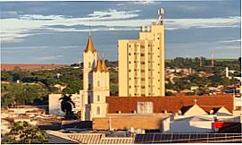 Hotel Central em Lins, SP