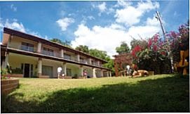Pousada Gruta em Araticum, CE