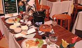 Taba Ter Fondue Piano Bar